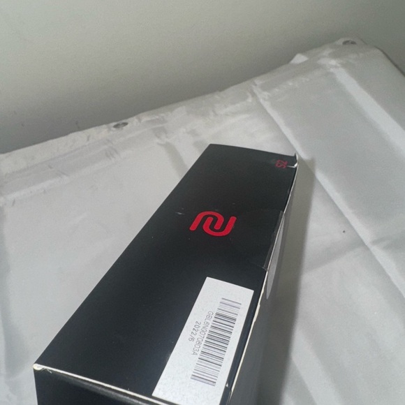 Factory sealed BenQ Zowie wired S2 Black Gaming Mouse for E sports - Picture 4 of 5